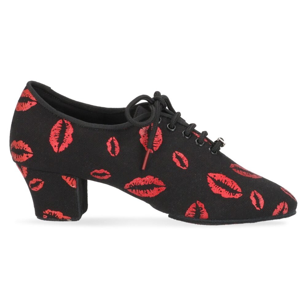 BDT1-B Canvas Red Kisses (flexible sole) - Image 2